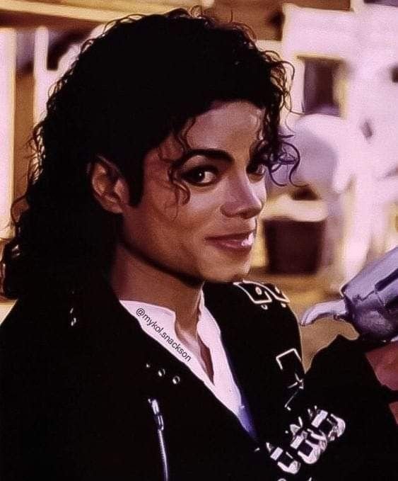 micheal jackson pfp (11)